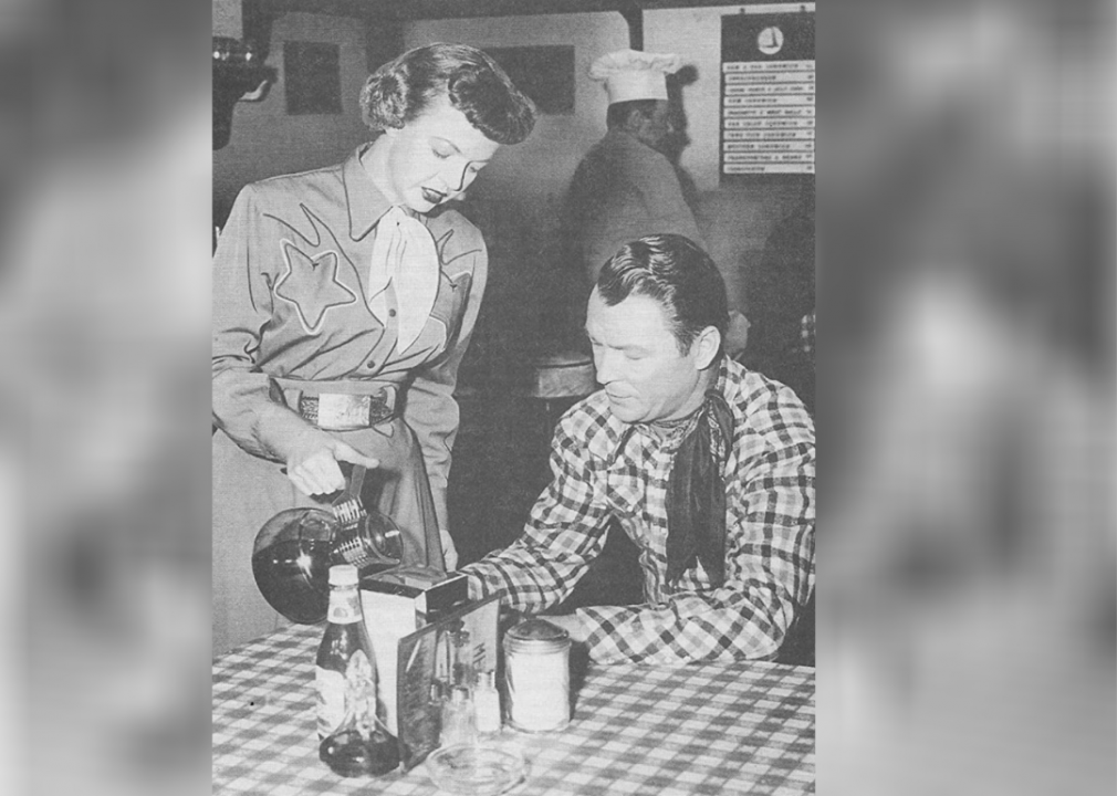 1951: The Roy Rogers Show